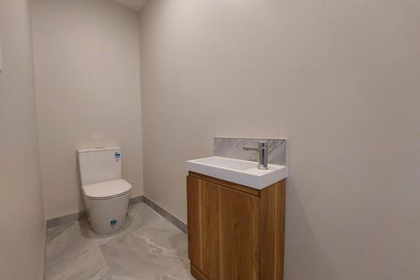 Photo of property in 6/10 Newington Road, Henderson, Auckland, 0612