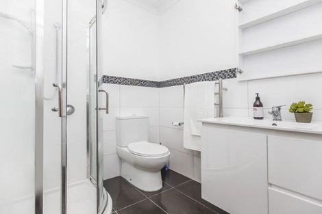 Photo of property in 1 Kennedy Street, Mount Victoria, Wellington, 6011