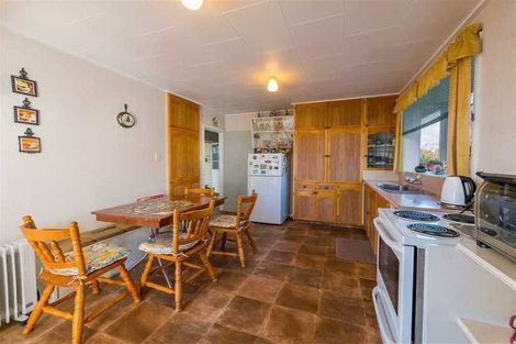 Photo of property in 142 Springs Road, Hornby, Christchurch, 8042