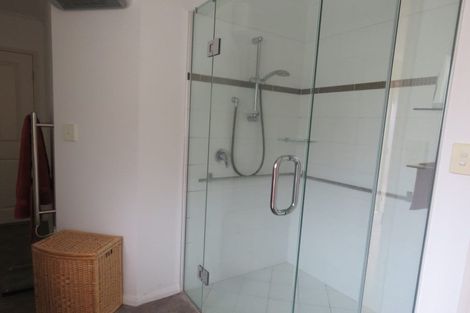 Photo of property in 147 Tukapa Street, Westown, New Plymouth, 4310