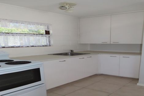 Photo of property in 46 Larne Avenue, Pakuranga Heights, Auckland, 2010