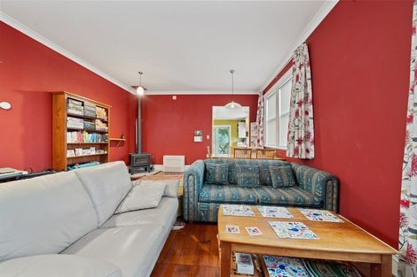Photo of property in 16 Boyd Terrace, Newtown, Wellington, 6021