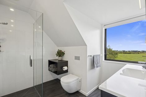 Photo of property in 18 Estuary Crescent, Fairfield, Dunedin, 9018