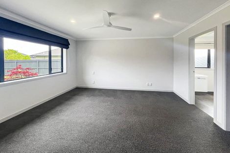 Photo of property in 5 Varsity Heights, Fitzherbert, Palmerston North, 4410