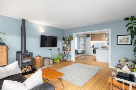 Photo of property in 27 Whero Avenue, Diamond Harbour,  8971