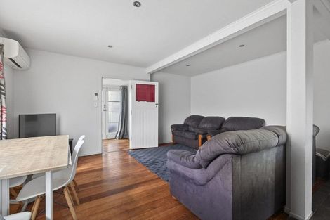 Photo of property in 1a Wellington Street, Feilding, 4702