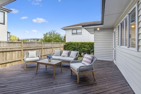 Photo of property in 65 Seacliffe Avenue, Belmont, Auckland, 0622