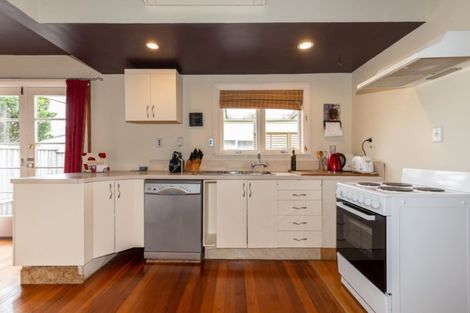 Photo of property in 184 Selwyn Street, Spreydon, Christchurch, 8024