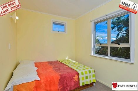 Photo of property in 17 Celeste Place, Totara Vale, Auckland, 0627