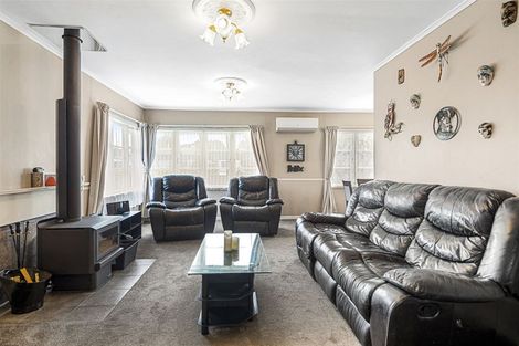 Photo of property in 55 Riverside Drive, Waiuku, 2123