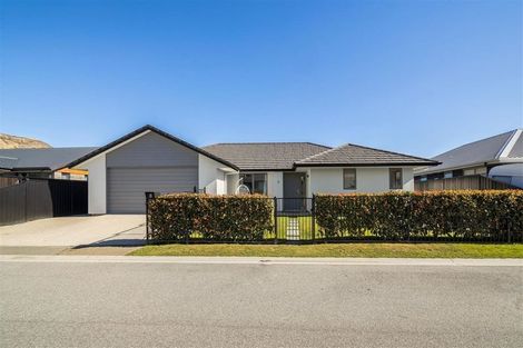 Photo of property in 8 Primrose Lane, Lower Shotover, Queenstown, 9304
