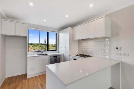 Photo of property in 3 Bonnette Road, Flat Bush, Auckland, 2019
