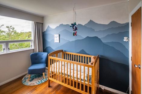 Photo of property in 219 Dowse Drive, Maungaraki, Lower Hutt, 5010
