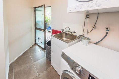 Photo of property in 33 Bens Place, Springvale, Whanganui, 4501