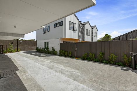 Photo of property in 7/13 Fairdale Place, Birkdale, Auckland, 0626