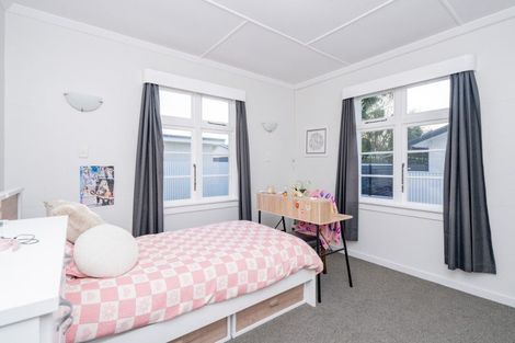 Photo of property in 72 Hilton Drive, Amberley, 7410