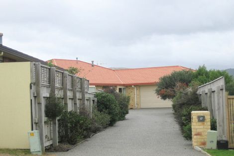 Photo of property in 17 Rifleman Lane, Paraparaumu Beach, Paraparaumu, 5032
