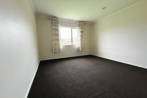 Photo of property in 11 Wessex Place, Rototuna North, Hamilton, 3210