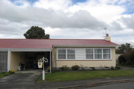 Photo of property in 15 Bannister Court, Masterton, 5810