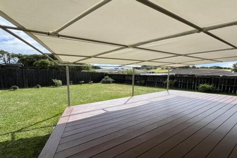 Photo of property in 2/7 Anna Watson Road, Half Moon Bay, Auckland, 2012
