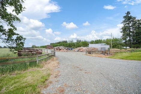Photo of property in 61 Moore Road, Winton, 9781