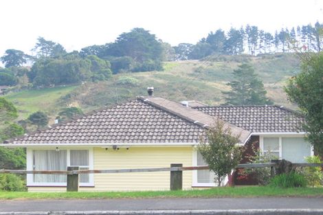 Photo of property in 188 Don Buck Road, Massey, Auckland, 0614