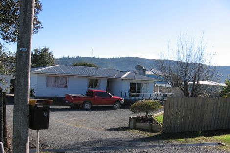 Photo of property in 19 Neumann Street, Kawakawa, 0210