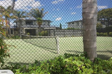 Photo of property in 74/2 Armoy Drive, East Tamaki, Auckland, 2016