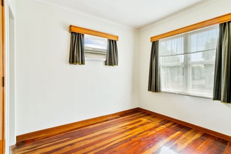 Photo of property in 7 Tapu Road, Huapai, Kumeu, 0810