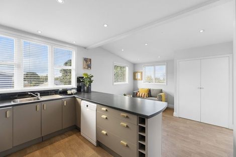 Photo of property in 58 Wakari Road, Halfway Bush, Dunedin, 9010