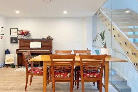 Photo of property in 19u3 Ruakiwi Road, Hamilton Lake, Hamilton, 3204