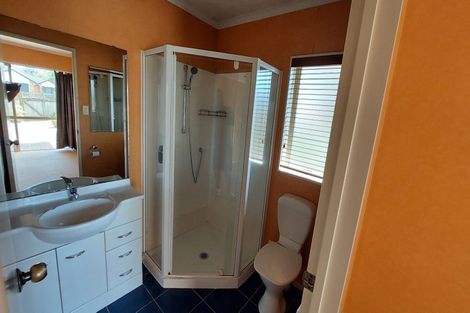 Photo of property in 7 Ironstone Place, Randwick Park, Auckland, 2105