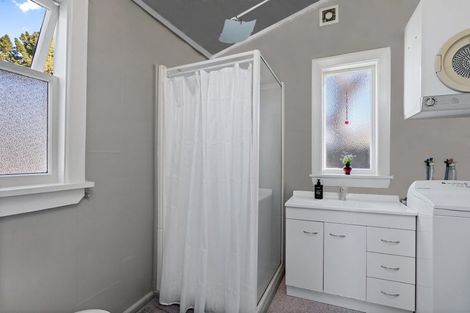 Photo of property in 18 Olliviers Road, Phillipstown, Christchurch, 8011