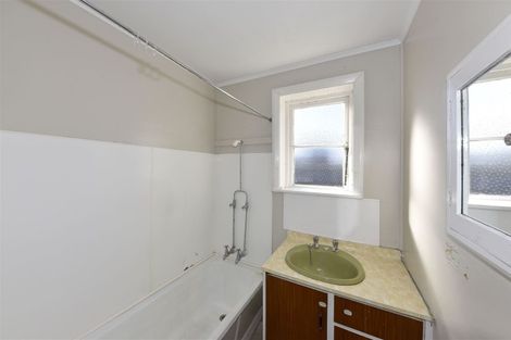 Photo of property in 8 Rowe Place, Burwood, Christchurch, 8061