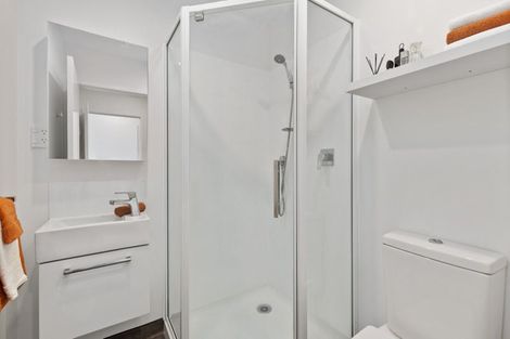 Photo of property in 6/160c Hobsonville Point Road, Hobsonville, Auckland, 0616