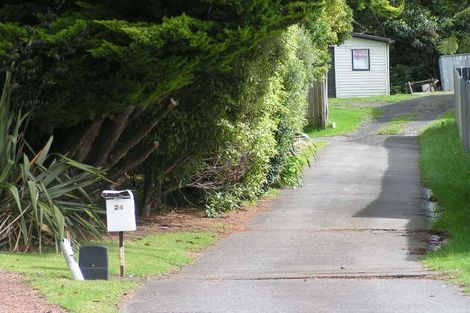 Photo of property in 24 Glenfinn Place, Massey, Auckland, 0614