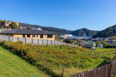 Photo of property in 12a Russell Street, Picton, 7220