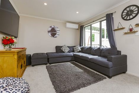 Photo of property in 20 Chapel Road, Flat Bush, Auckland, 2019