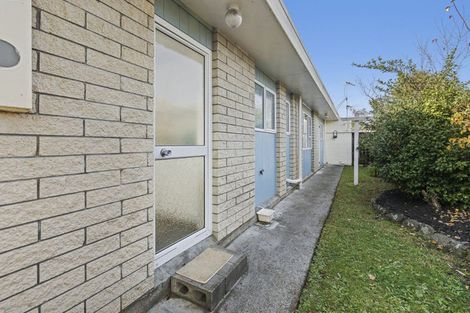 Photo of property in 2/72 Cumberland Street, Welbourn, New Plymouth, 4312