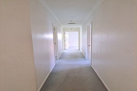 Photo of property in 6 Longford Park Drive, Takanini, 2112