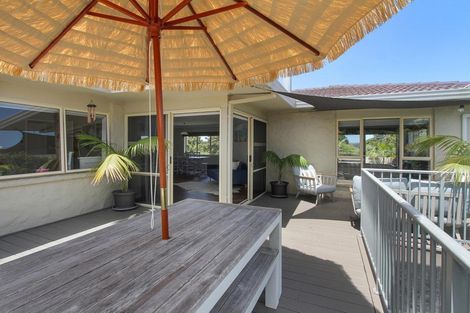 Photo of property in 27 Stella Drive, Clarks Beach, 2122