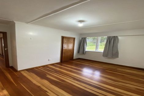 Photo of property in 60 Tremewan Street, Tawa, Wellington, 5028