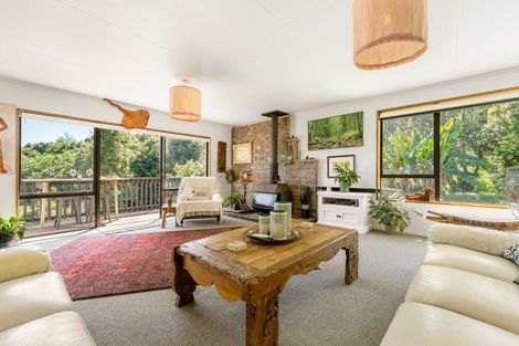 Photo of property in 223 Waitaha Road, Welcome Bay, Tauranga, 3112