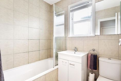 Photo of property in 699 Te Atatu Road, Te Atatu Peninsula, Auckland, 0610