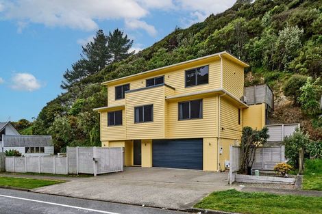 Photo of property in 13 Postgate Drive, Whitby, Porirua, 5024