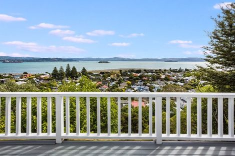 Photo of property in 15 Karaka Street, Eastbourne, Lower Hutt, 5013