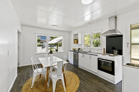 Photo of property in 14 Norton Park Avenue, Fairfield, Lower Hutt, 5011