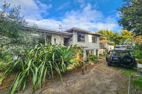 Photo of property in 88 Martin Road, Paraparaumu Beach, Paraparaumu, 5032