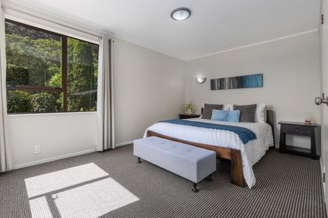 Photo of property in 9 Kinnel Grove, Papakowhai, Porirua, 5024