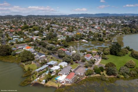 Photo of property in 51 Queen Mary Avenue, New Lynn, Auckland, 0600